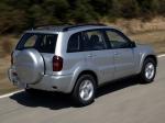 Toyota RAV4 5-Door 2003 года